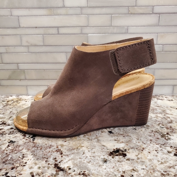 Clarks Cusion Suede Cork Wedges Slingback Women’s Sandals brown tupe new 8 - Picture 2 of 8